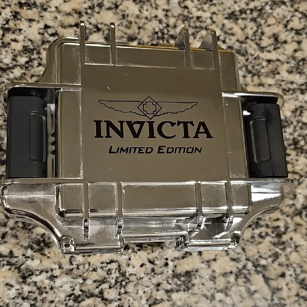 Invicta Black and Silver Dive Watch